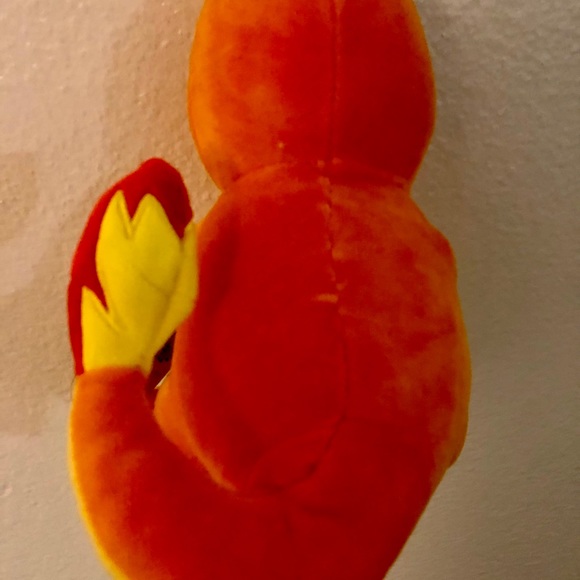 Brand New Charmander Plush and card - Picture 5 of 6